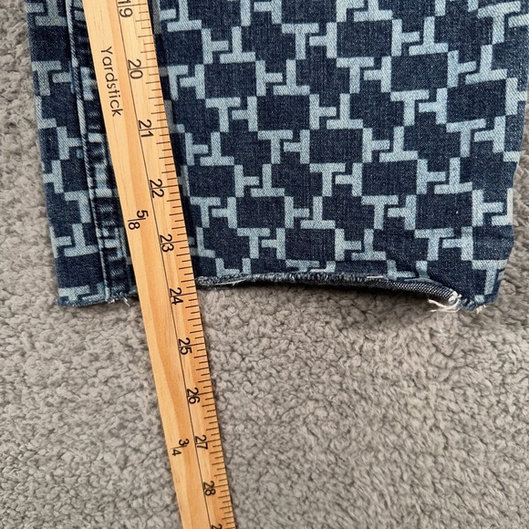 Vintage Tommy Hilfiger Jeans Womens 6 Blue Straight All Over TH Logo Cut Off AOP - Picture 8 of 16
